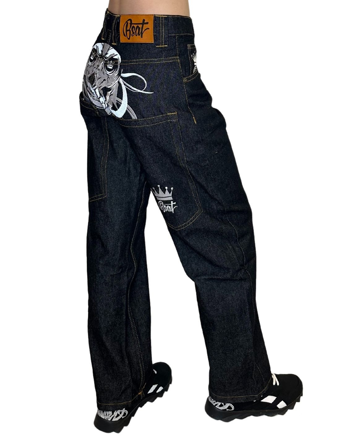 Skull Embroidery Baggy Jeans *limited edition* by BSAT